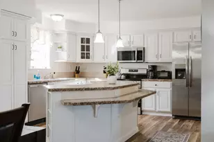 8 Pine St, Brunswick, ME 04011 - Photo 14