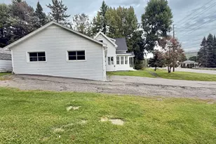257 Pleasant St, Fort Kent, ME 04743 - Photo 14