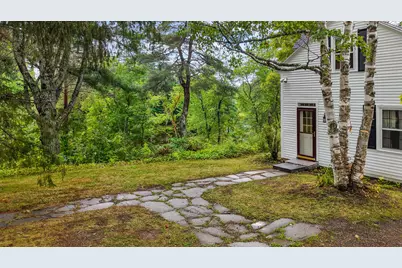 651 College Avenue, Old Town, ME 04468 - Photo 4