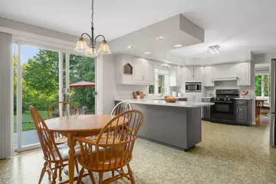 10 Bonnaille Avenue, Lewiston, ME 04240 - Photo 4