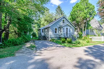 35 Beach Bluff Terrace, Cape Elizabeth, ME 04107 - Photo 2