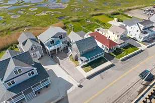 351-353 Webhannet Dr, Wells, ME 04090 - Photo 4
