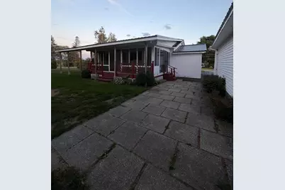 3 Summit Street, Jay, ME 04239 - Photo 4