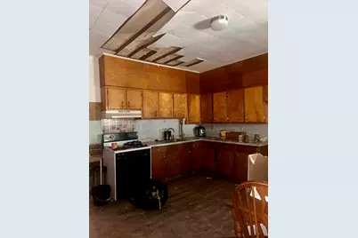 158 S Pleasant Street, Bowdoinham, ME 04008 - Photo 4