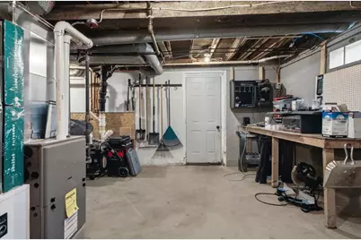 36 Winter Street, Lewiston, ME 04240 - Photo 36