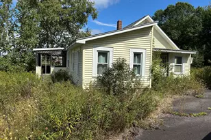 1029 Main St, Lincoln, ME 04457 - Photo 1