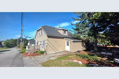 26 Laurier Street, Lewiston, ME 04240 - Photo 2