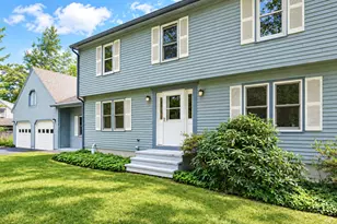 5 Iris Dr, Scarborough, ME 04074 - Photo 2
