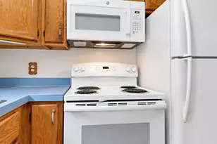 5 Iris Dr, Scarborough, ME 04074 - Photo 8