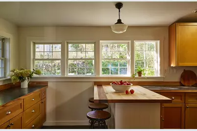 25 Summer Street, Portland, ME 04102 - Photo 4