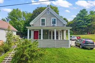 12 Spruce St, Gardiner, ME 04345 - Photo 2