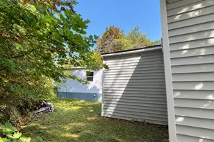 85 Farnham St, Portland, ME 04103 - Photo 6