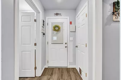 21 Western Avenue, East Millinocket, ME 04430 - Photo 14