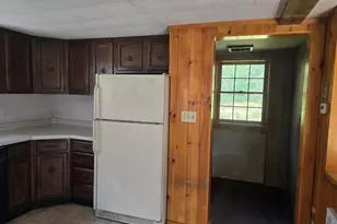 1423 Park St, Livermore Falls, ME 04254 - Photo 8