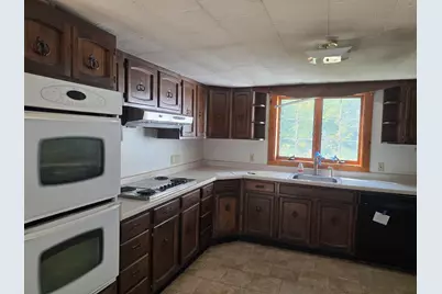 1423 Park Street, Livermore Falls, ME 04254 - Photo 6
