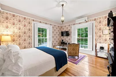 121 E Main Street, Searsport, ME 04974 - Photo 40