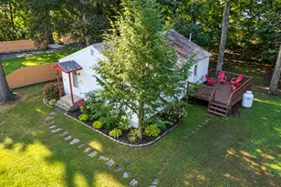 23 Stuart St, Fryeburg, ME 04037 - Photo 2
