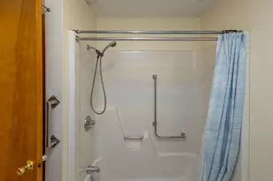 101 Waldo Ave, Belfast, ME 04915 - Photo 20