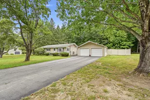 32 Mountain View Dr, Paris, ME 04281 - Photo 2