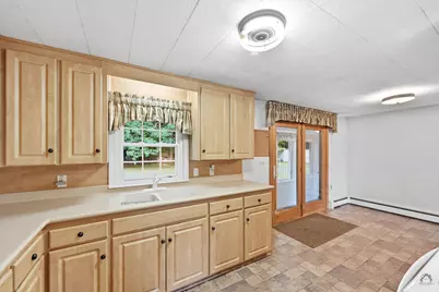 32 Mountain View Drive, Paris, ME 04281 - Photo 4