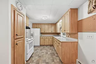 32 Mountain View Dr, Paris, ME 04281 - Photo 6