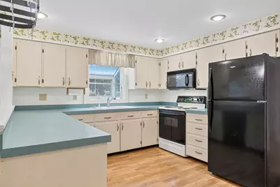 859 Goodwin Road, Eliot, ME 03903 - Photo 6