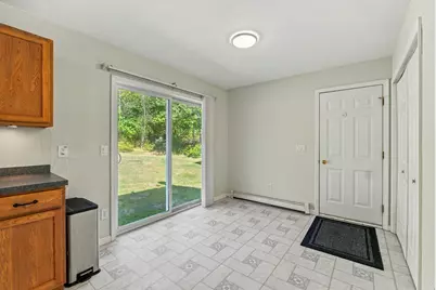 7 Meadow Way, Richmond, ME 04357 - Photo 10