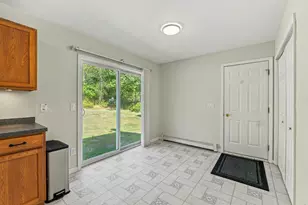 7 Meadow Way, Richmond, ME 04357 - Photo 10