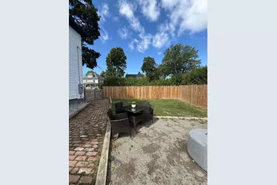 166 W Broadway, Bangor, ME 04401 - Photo 10