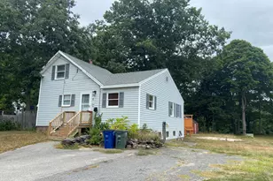 49 E Valentine St, Westbrook, ME 04092 - Photo 1