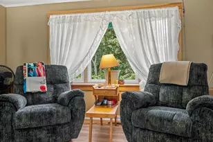 9 Sanford Ave, Milo, ME 04463 - Photo 12