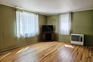 200 Windsor Rd, Chelsea, ME 04330 - Photo 10