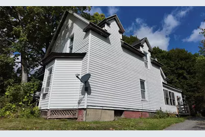 19 Oakland Street, Waterville, ME 04901 - Photo 2