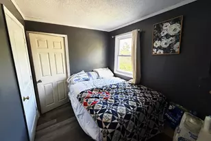 92 Cottage St, Westbrook, ME 04092 - Photo 18