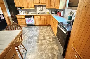 106 McKinley, Van Buren, ME 04785 - Photo 52