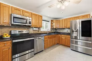 51 Rani Dr, North Yarmouth, ME 04097 - Photo 6