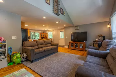 29 Gile Way, Lebanon, ME 04027 - Photo 4