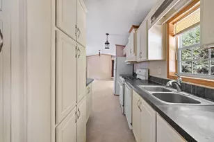 195 Oak Hill Rd, Lebanon, ME 04027 - Photo 12