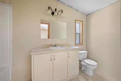 195 Oak Hill Road, Lebanon, ME 04027 - Photo 22