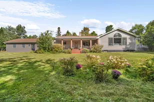 61 Pleasant St, Rangeley, ME 04970 - Photo 8
