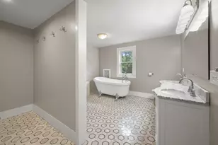 2385 Broadway, Bangor, ME 04401 - Photo 32