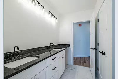 21 Elmwood Avenue, Scarborough, ME 04074 - Photo 50