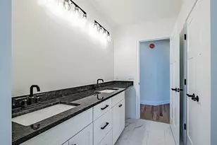 21 Elmwood Ave, Scarborough, ME 04074 - Photo 50