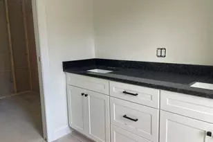 21 Elmwood Ave, Scarborough, ME 04074 - Photo 72