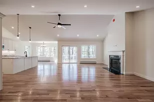 21 Elmwood Ave, Scarborough, ME 04074 - Photo 6