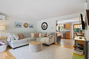 60 Brown St, Kennebunk, ME 04043 - Photo 4