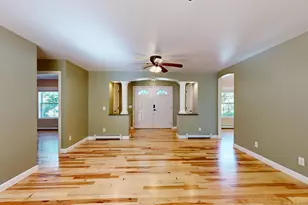 13 Bowdoin Dr, Lewiston, ME 04240 - Photo 18