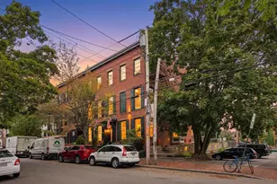 15 Pine St, Portland, ME 04102 - Photo 1