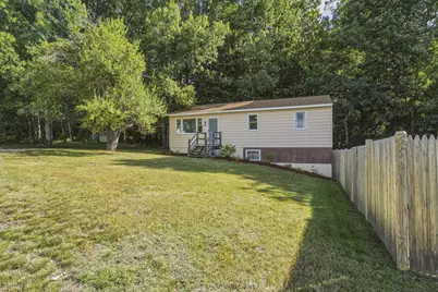 658 Middle Road, Sabattus, ME 04280 - Photo 40
