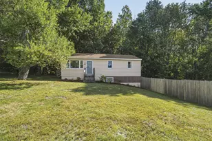 658 Middle Rd, Sabattus, ME 04280 - Photo 1